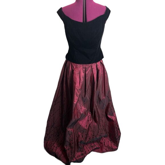 Vtg Y2k 90s Red Black Velvet Two Piece Floral Whimsigoth Fairy Prom Gown Sz 14 - Picture 1 of 12